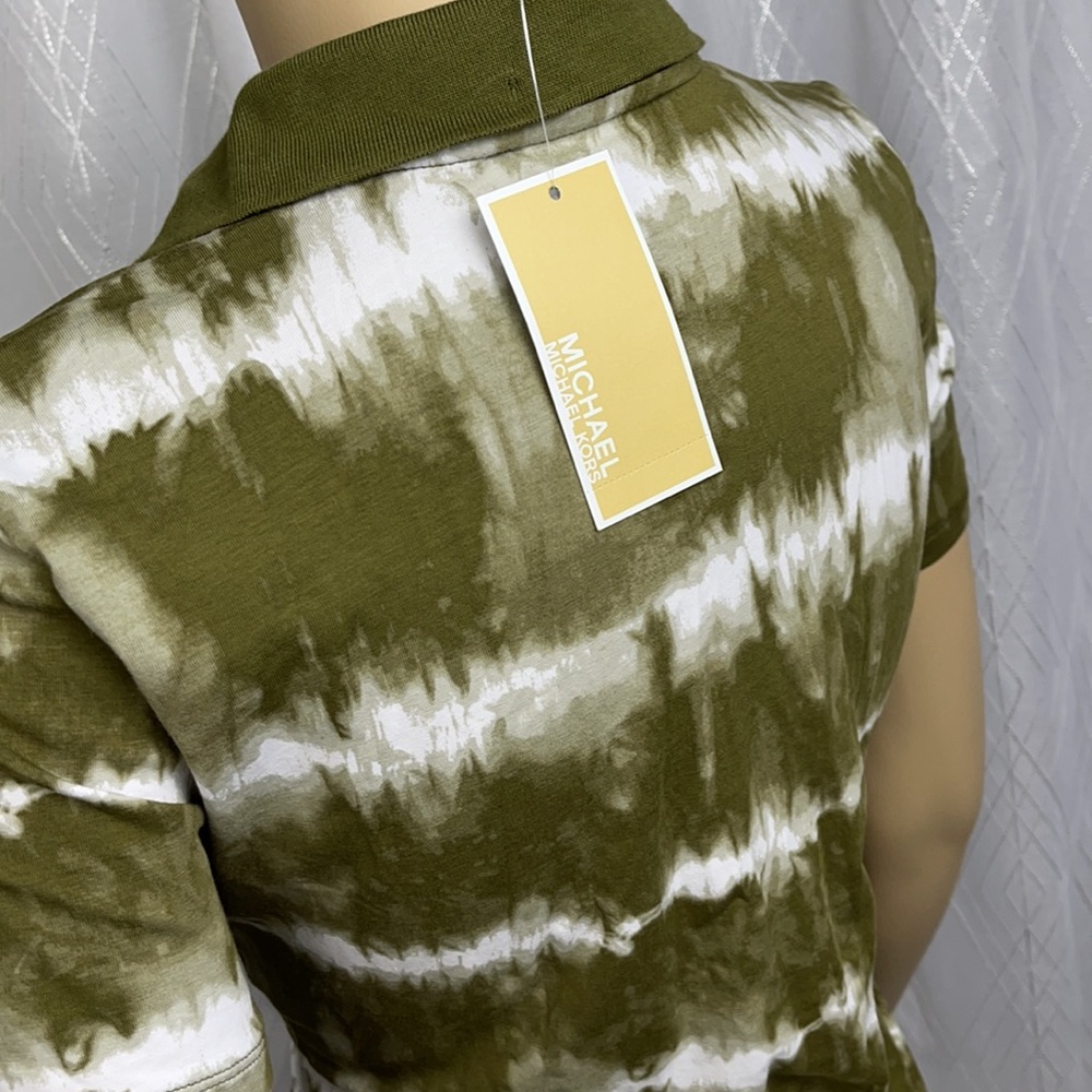 Michael Kors Tye Dye Collar Zip Tee - Picture 11 of 12